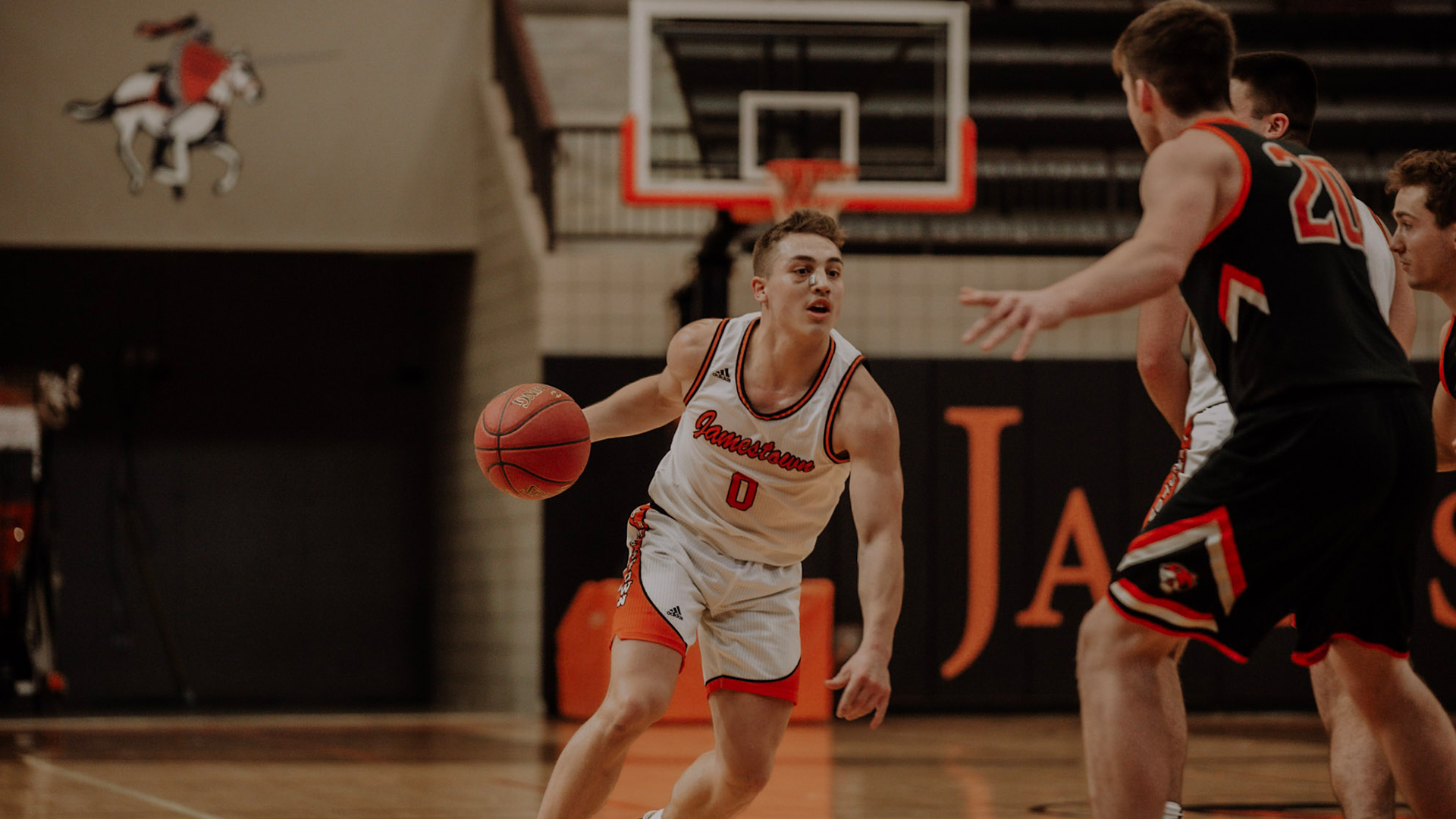 Kjos three-pointer at the buzzer wins it for Jimmies