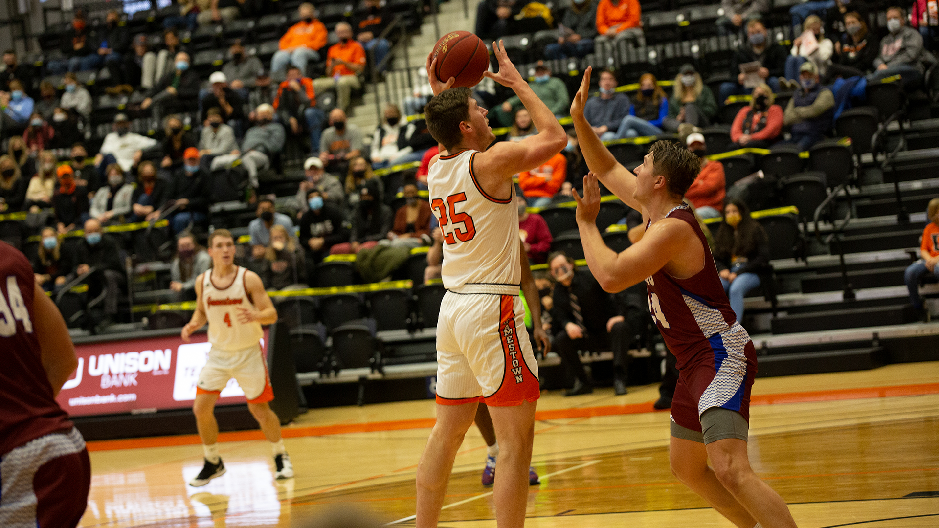 Jimmies defeat VCSU for third straight win