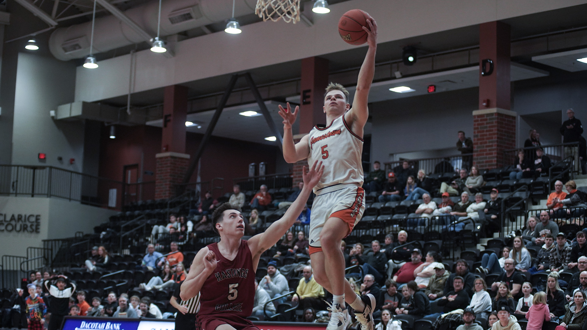 Jimmies advance to GPAC semifinals with win over Hastings